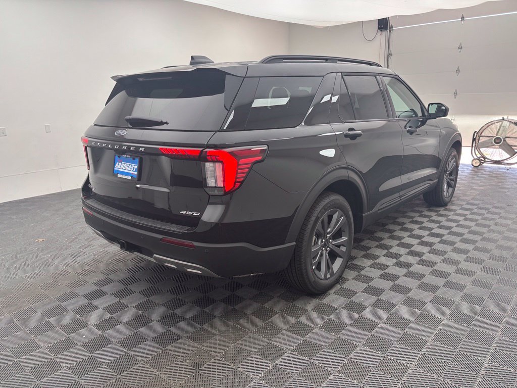 New 2026 Black Ford Active image 9