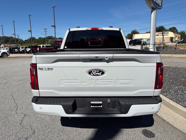 Certified Used 2024 Avalanche Ford XLT image 7