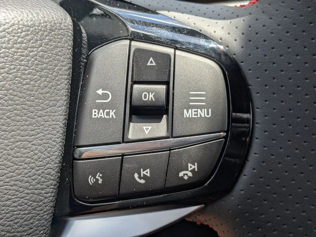 New 2026 Carbonized Gray Metallic Ford ST-Line image 26