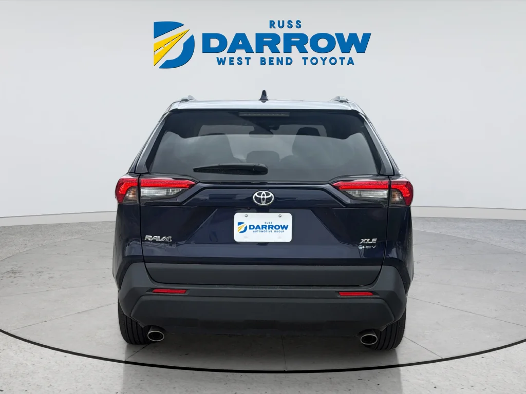 Used 2025 Blue Toyota XLE Premium image 4