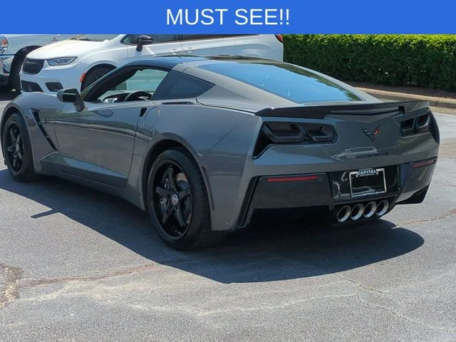 Used 2015 Gray Chevrolet Stingray image 3