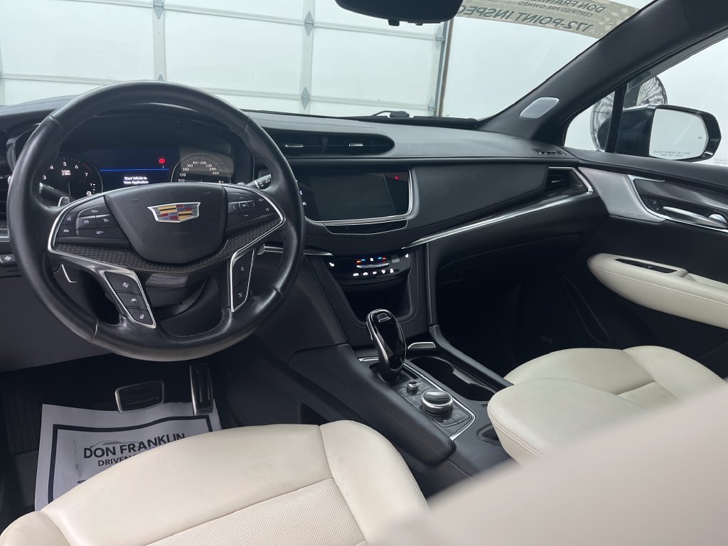 Used 2023 Black Cadillac Sport image 11