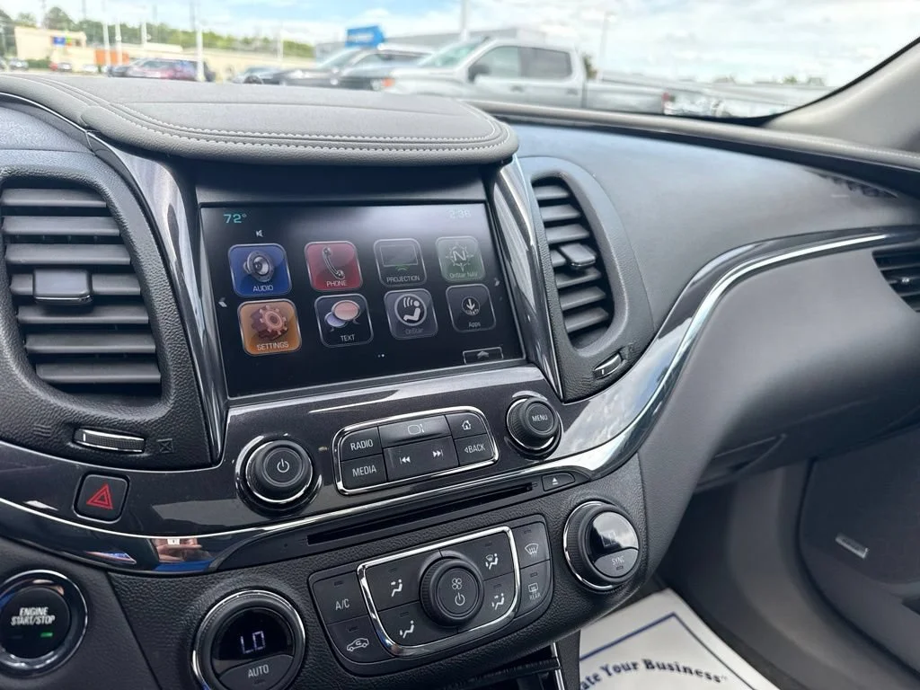 Used 2017 SIREN RED TINTCOAT Chevrolet Premier image 12