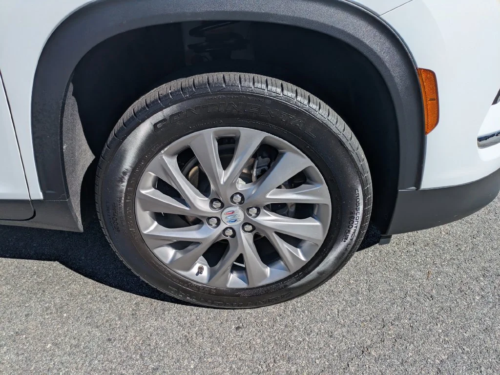 Used 2026 White Buick Preferred image 11