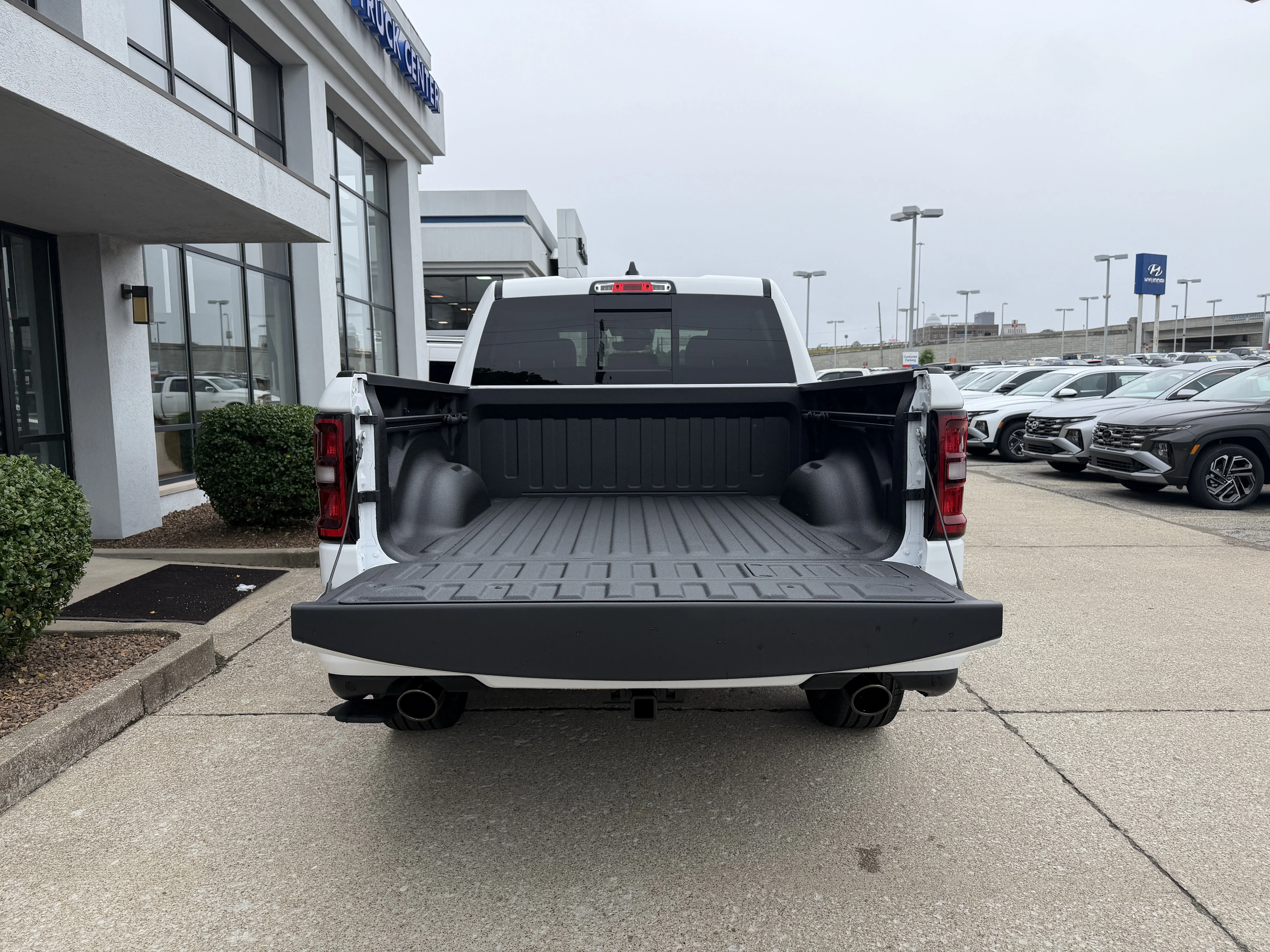 New 2026 Bright White Clear-Coat Exterior Paint RAM Laramie image 12