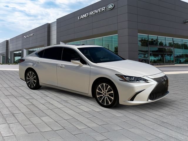 Used 2020 White Lexus 350 image 7