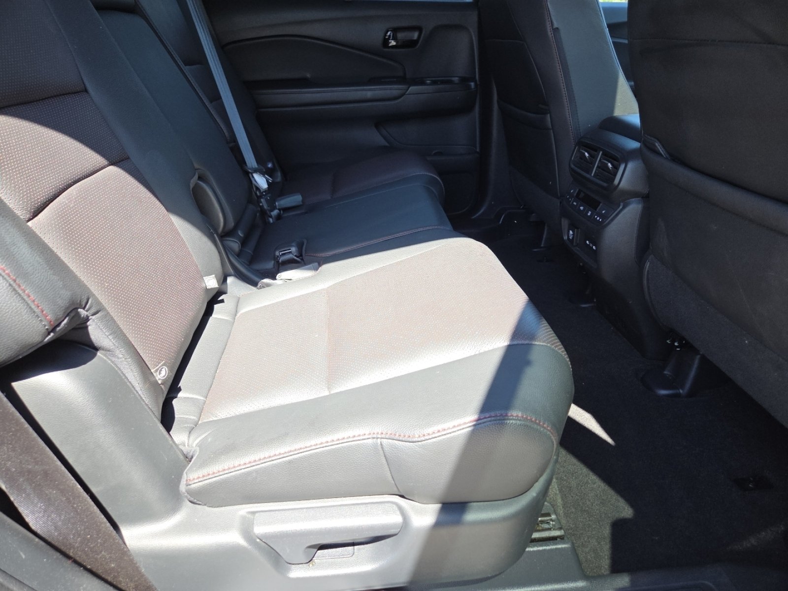 2024 Honda Passport Black Edition - Photo 30
