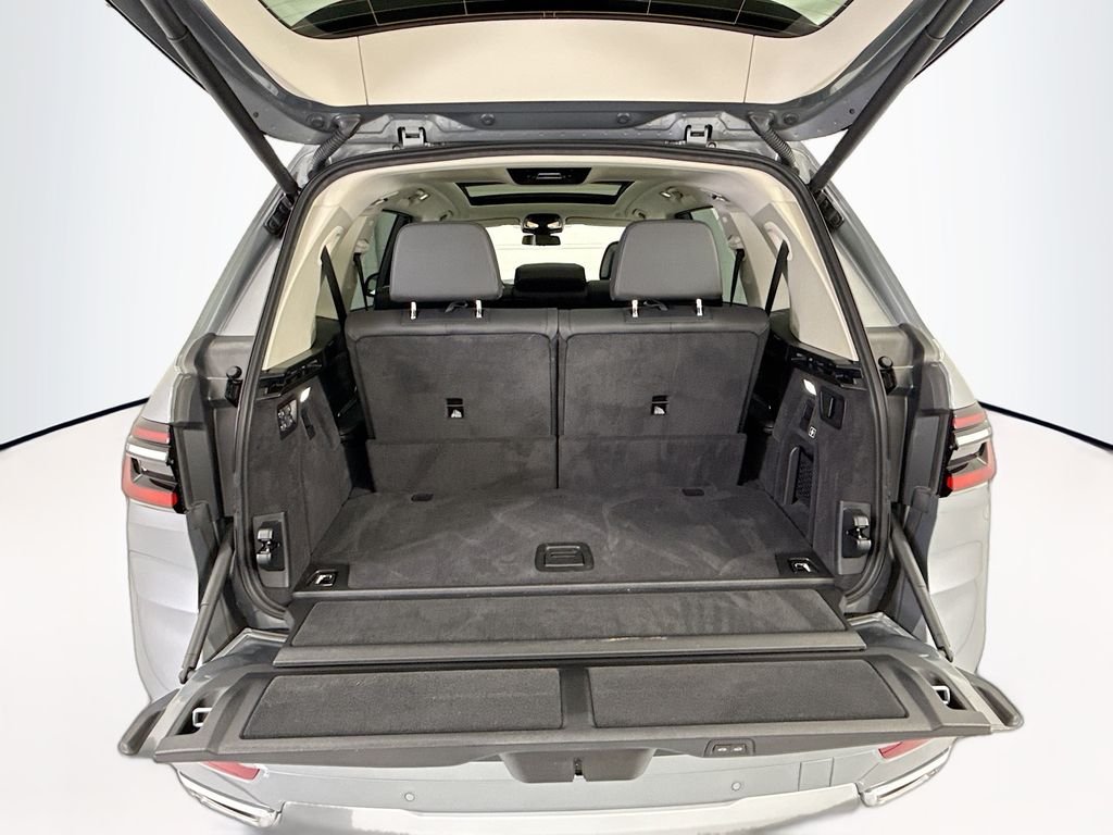2026 BMW X7 40i - Photo 27
