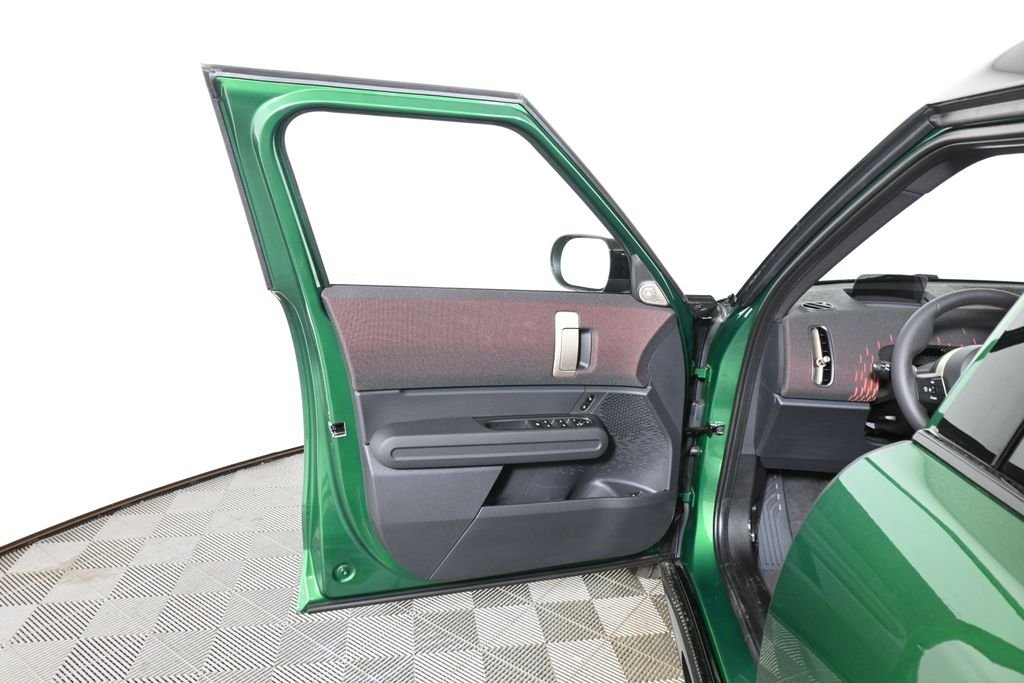 New 2026 Green MINI Iconic image 26