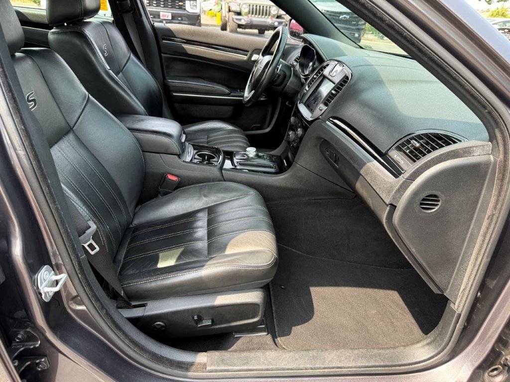 Used 2019 Gray Chrysler S image 21