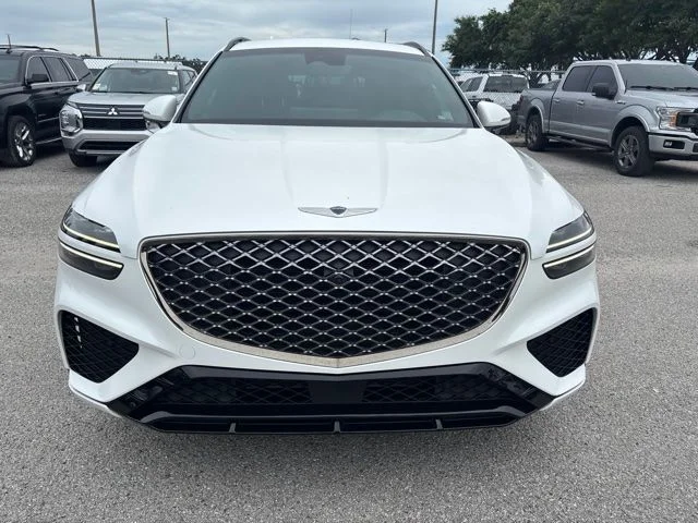 Used 2023 White Genesis 3.5T Sport image 2