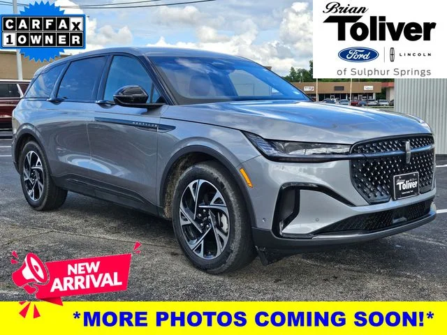 2024 Lincoln Nautilus Premiere AWD's photo