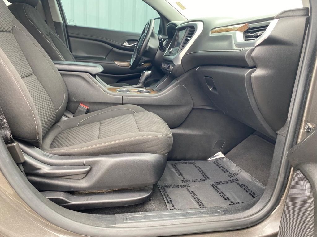 Used 2019 Gray GMC SLE-1 image 23