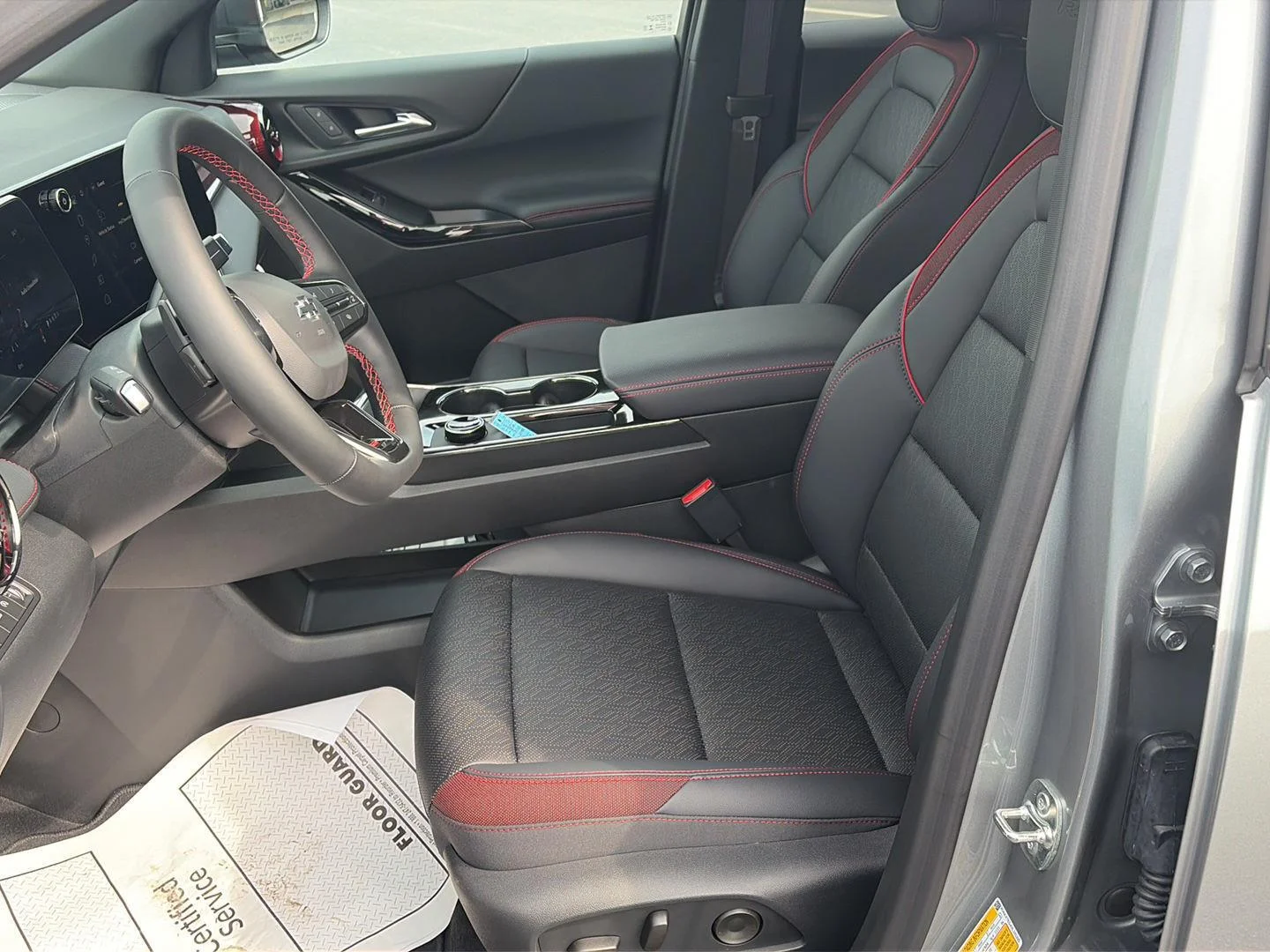 2027 Chevrolet Equinox RS - Photo 11
