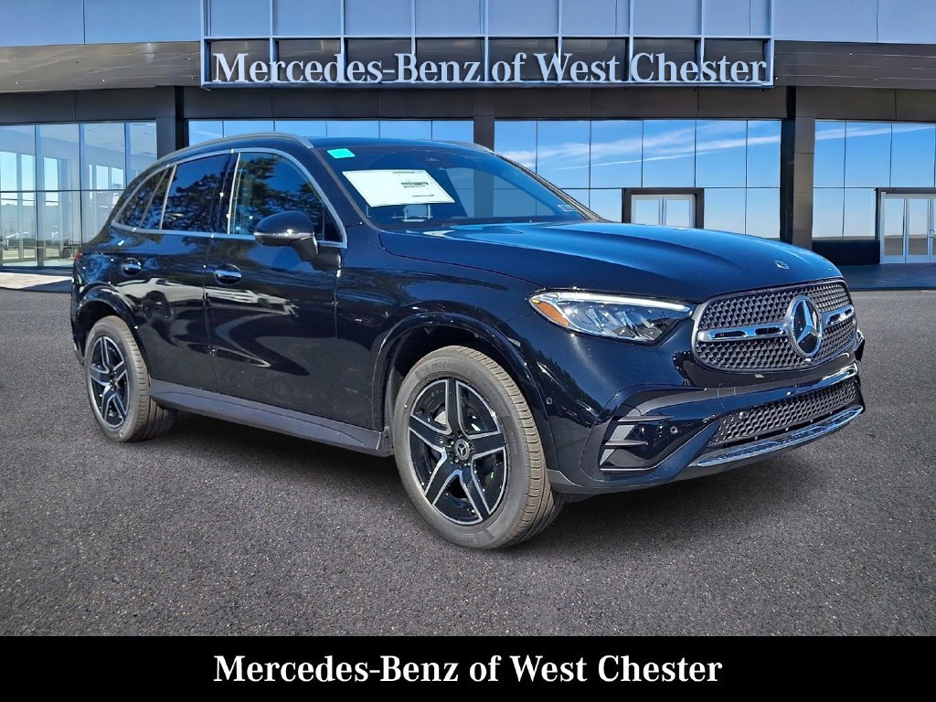 2027 Mercedes-Benz GLC 300 AWD 4MATIC® photo 1