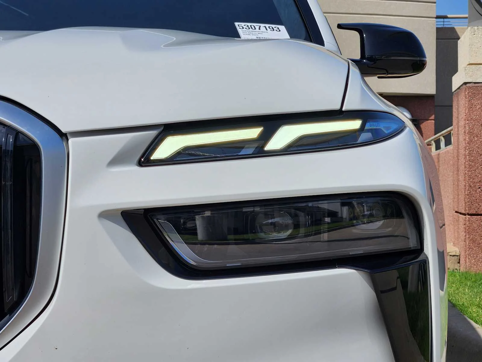 2025 BMW X7 M60i - Photo 5
