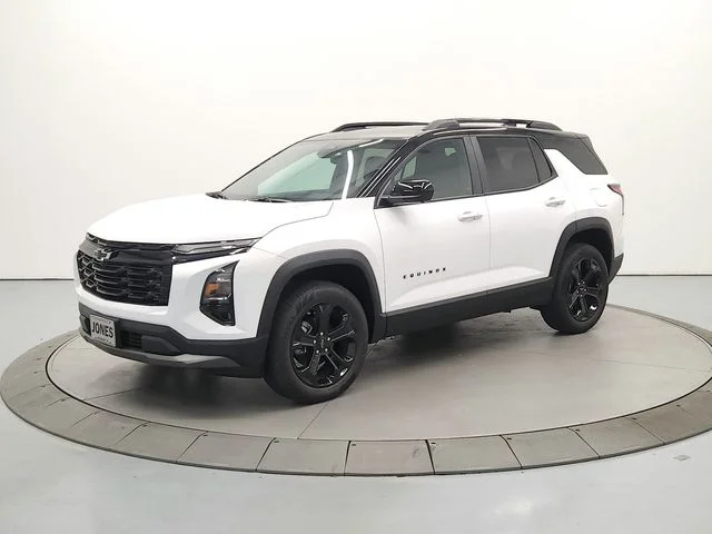 New 2027 White Chevrolet LT image 4