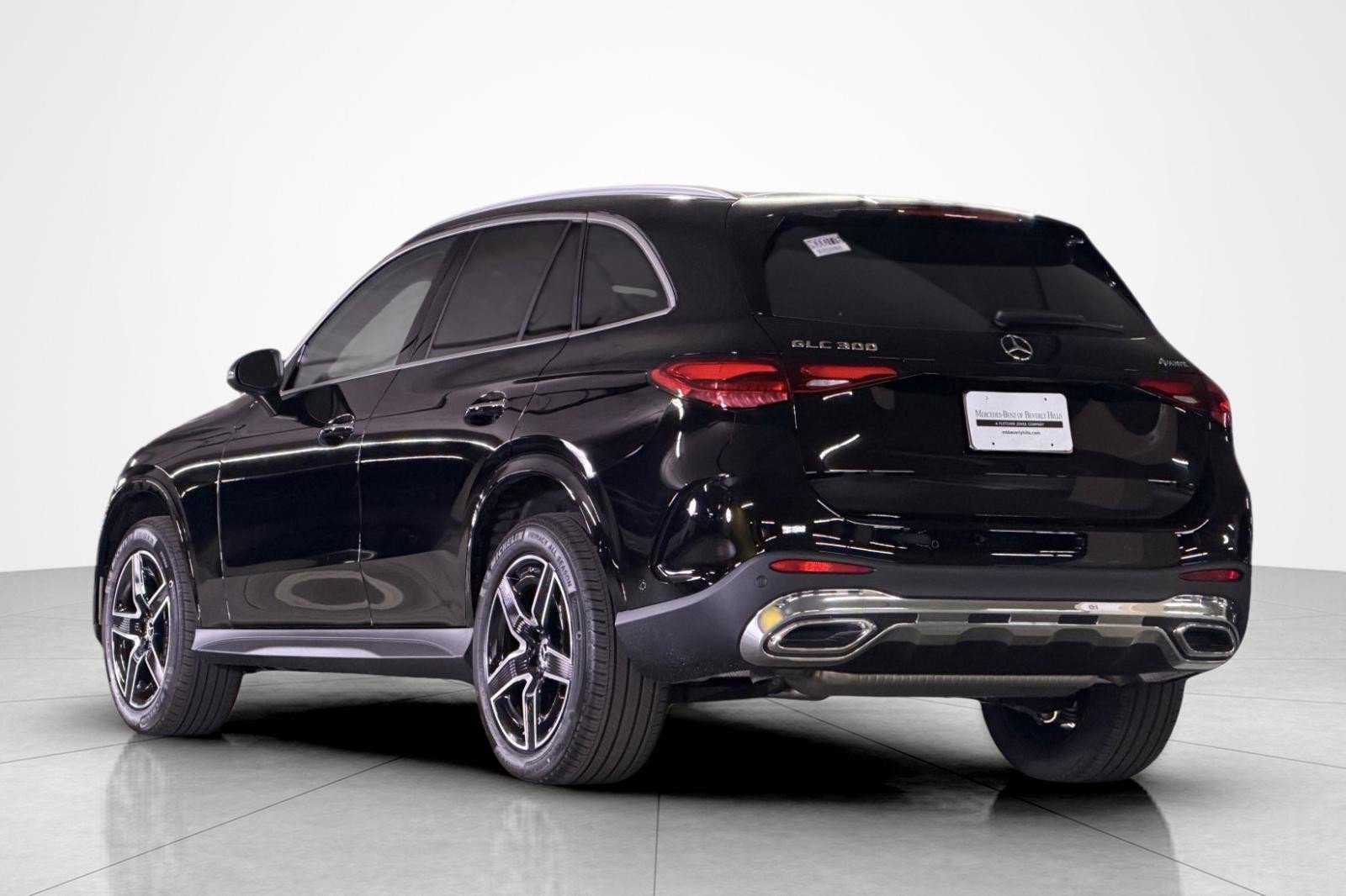 New 2026 Black Mercedes-Benz GLC 300 4MATIC® SUV image 29