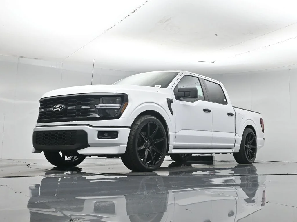 New 2026 Oxford White Ford STX image 42