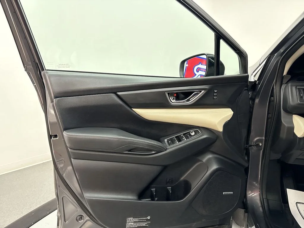 Used 2021 Gray Metallic Subaru Limited image 14