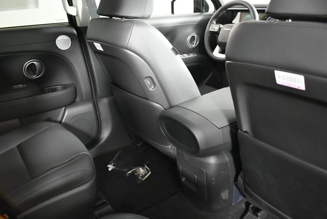 New 2026 Black Hyundai SEL 7P image 22