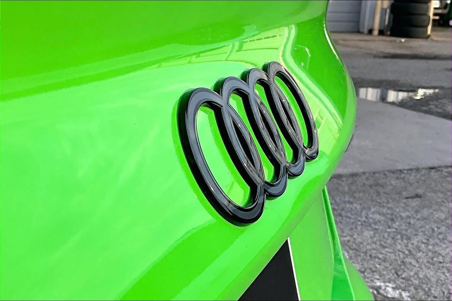Used 2026 Kyalami Green Metallic Audi  image 33