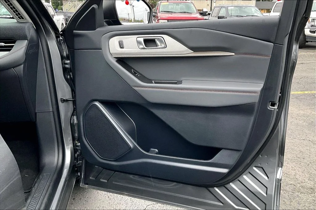 New 2026 Carbonized Gray Metallic Ford Active image 23
