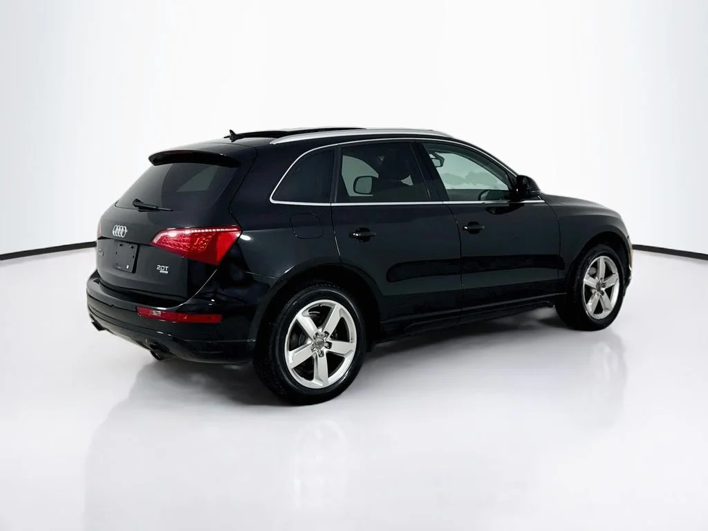 Used 2011 Brilliant Black Audi 2.0T Premium image 7