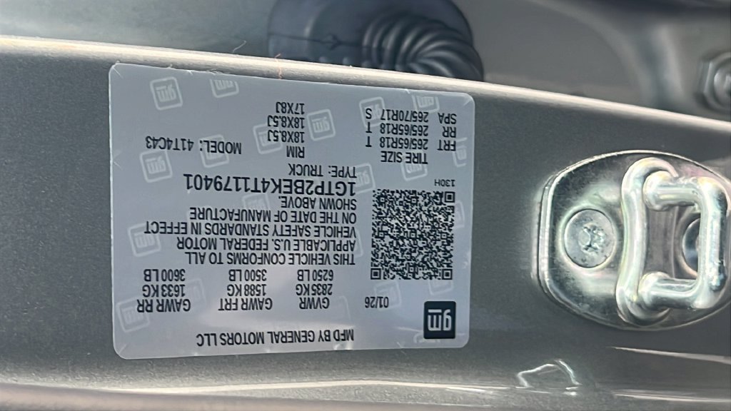 Used 2026 Silver GMC Elevation image 27