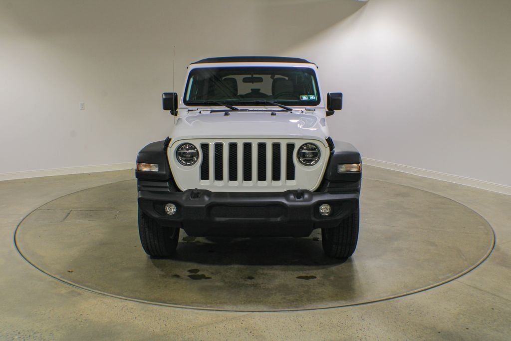 Used 2021 Bright White Clearcoat Jeep Unlimited Sport S image 9