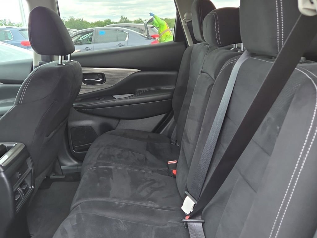Used 2018 Black Nissan S image 8