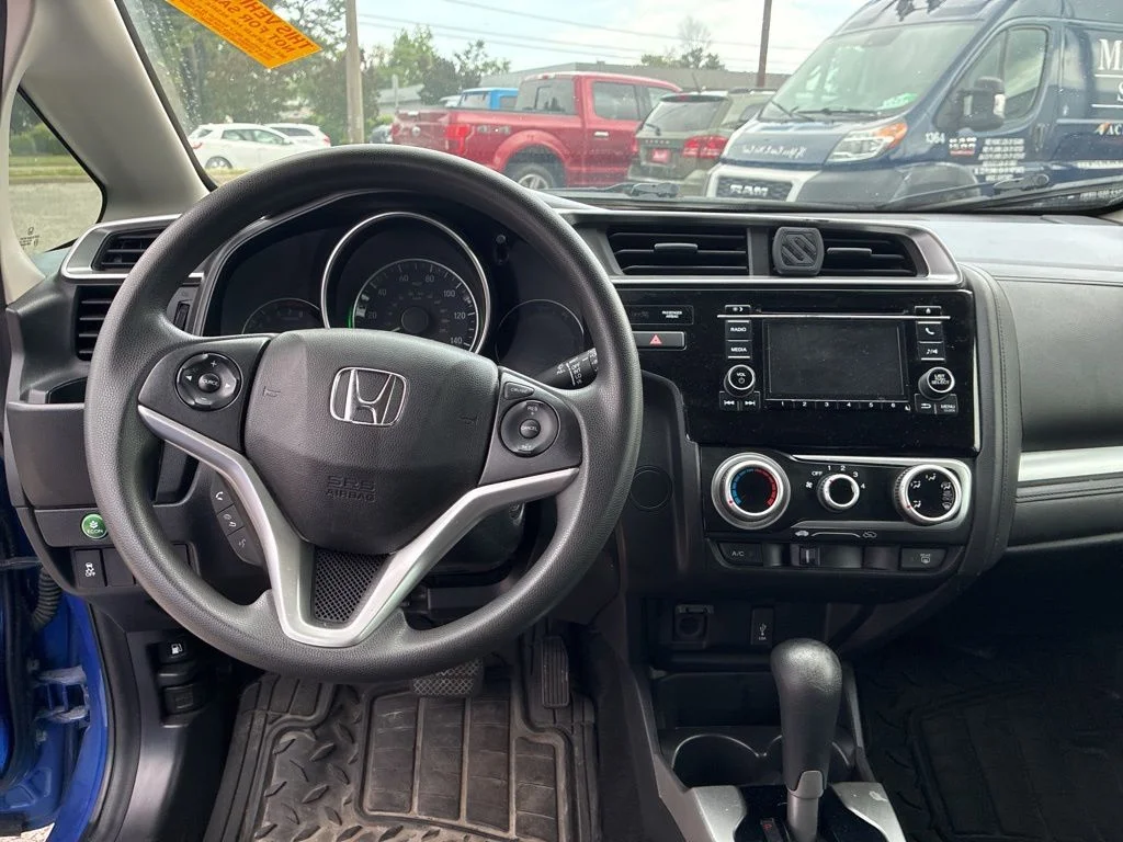 Used 2020  Honda LX image 17