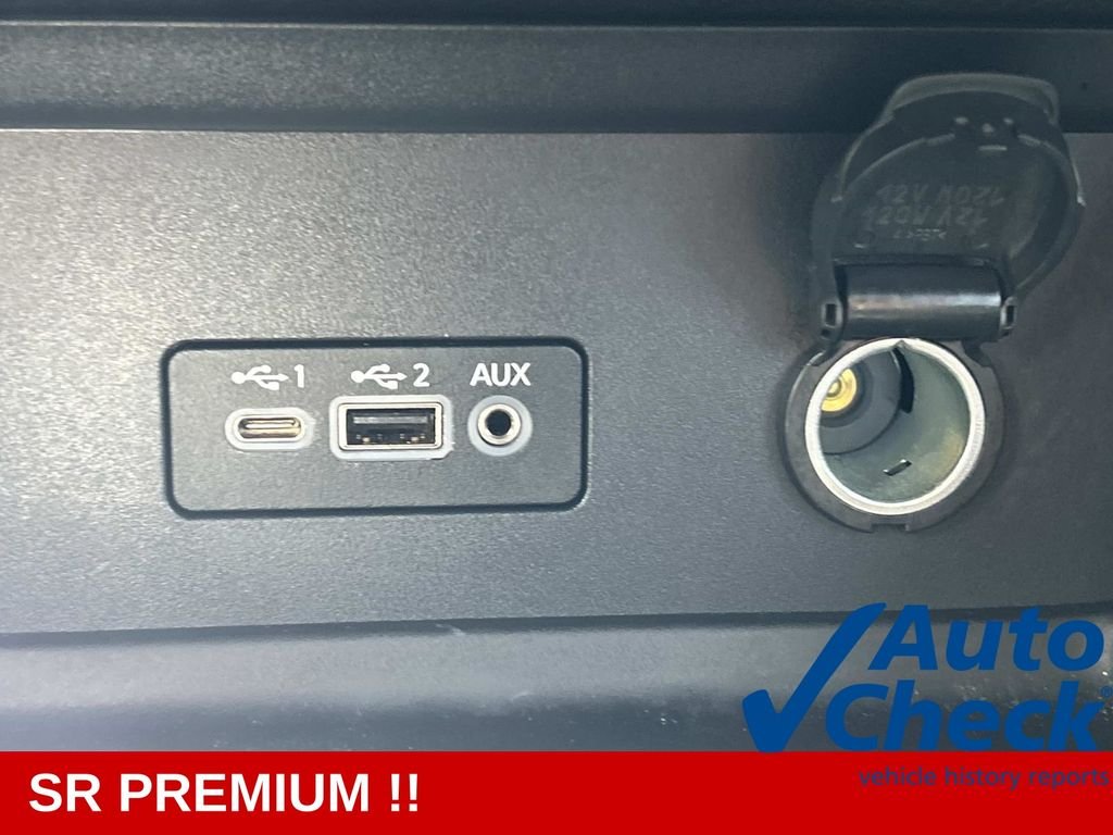 Used 2023 White Nissan SR image 26