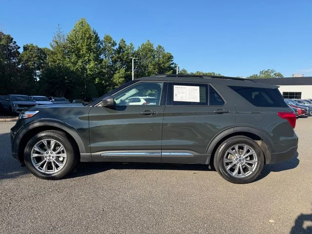 Used 2024 Green Metallic Ford XLT image 2