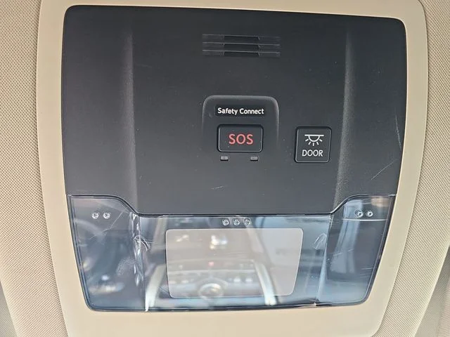 Used 2018 Silver Lexus 300 Base image 20