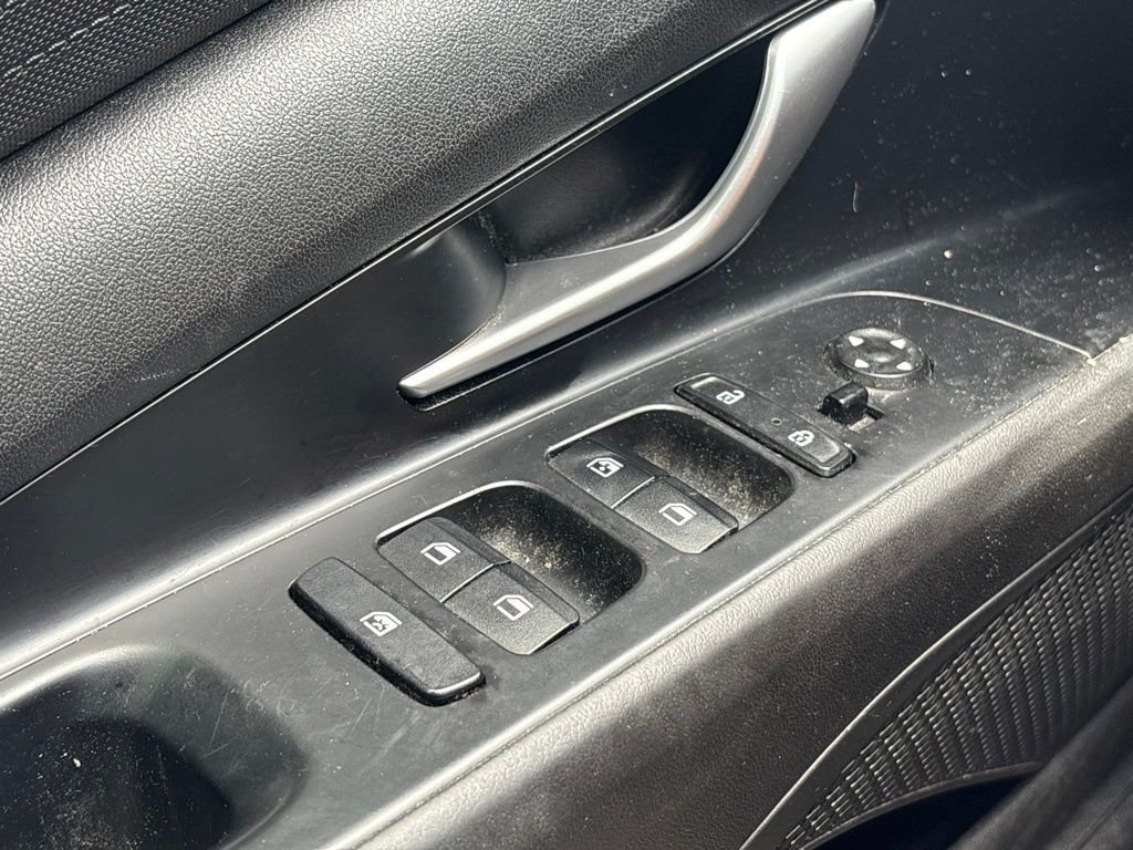 2021 Hyundai Elantra SEL - Photo 25