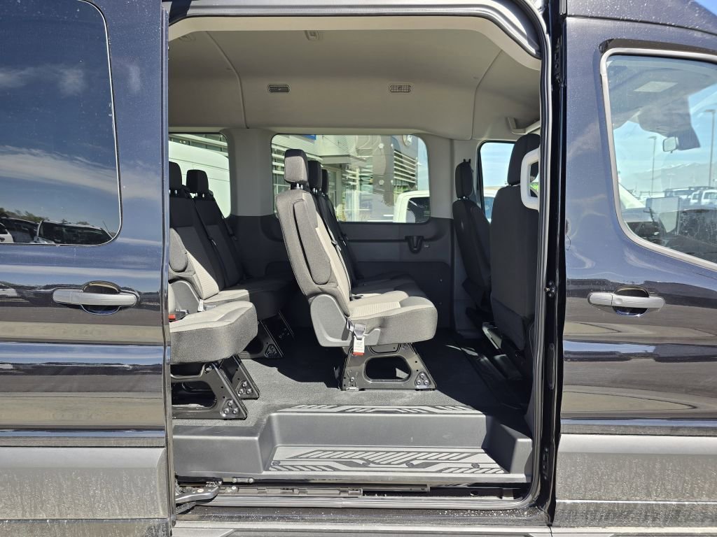 New 2026 Agate Black Metallic Ford XLT image 32