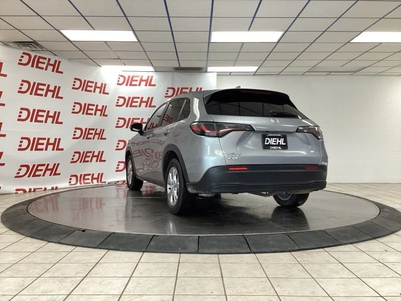 Used 2024  Honda LX image 5
