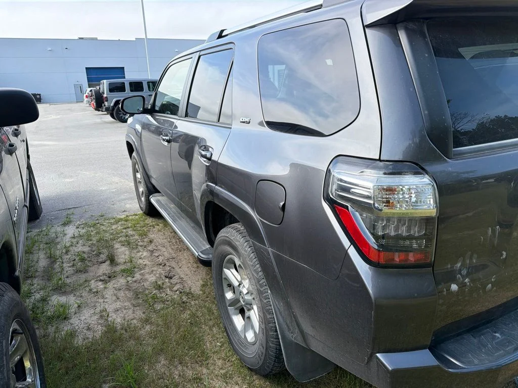 Used 2023 Gray Toyota SR5 Premium image 6
