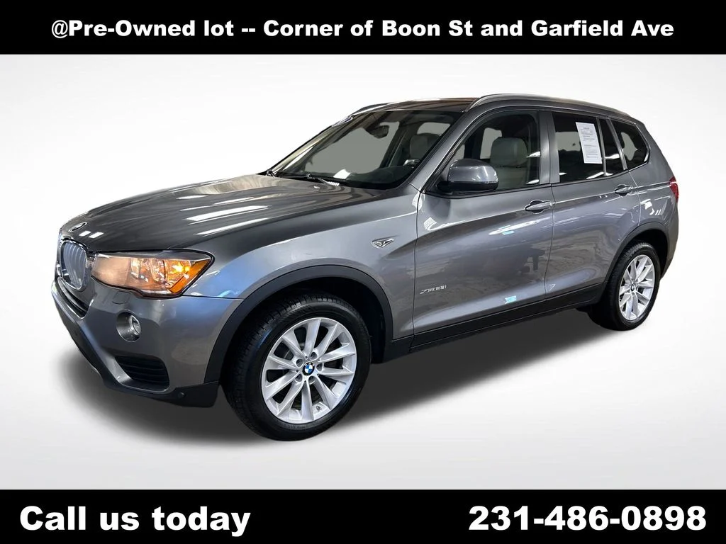 Used 2016 Gray BMW xDrive28i image 1