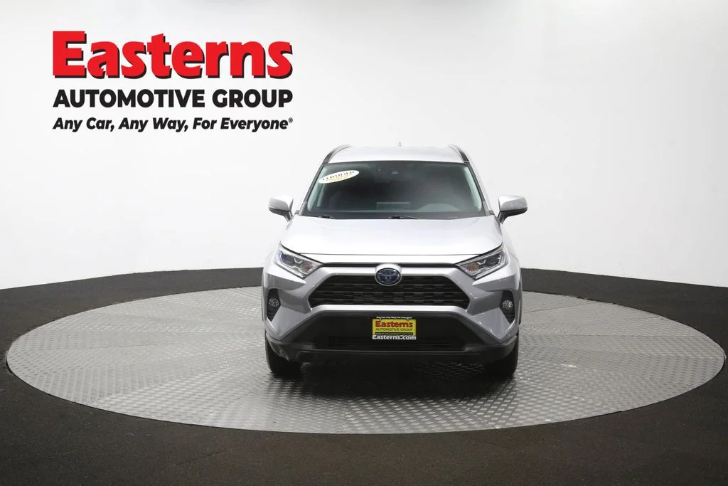 Used 2021 Silver Toyota XLE image 54