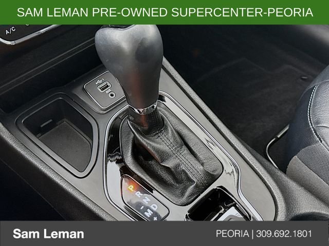 Used 2021 Blue Jeep Latitude Plus image 16