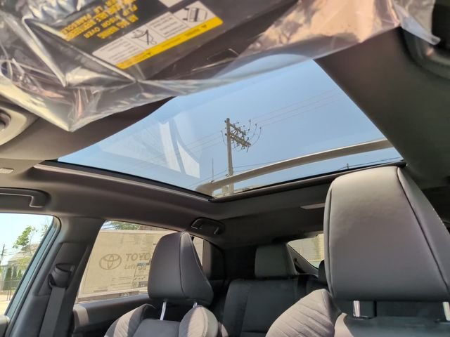 New 2026 Overcast Toyota  XSE image 21