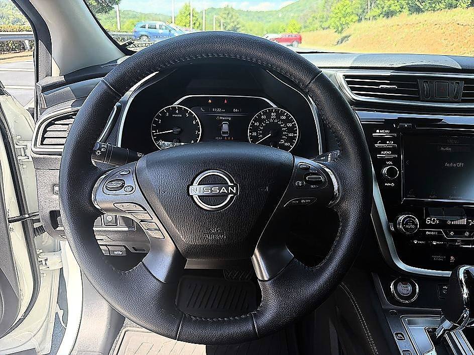 Certified Used 2023 Pearl White Tricoat Nissan SV image 13