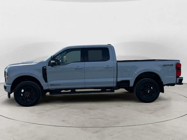New 2026 Avalanche Ford XLT image 8