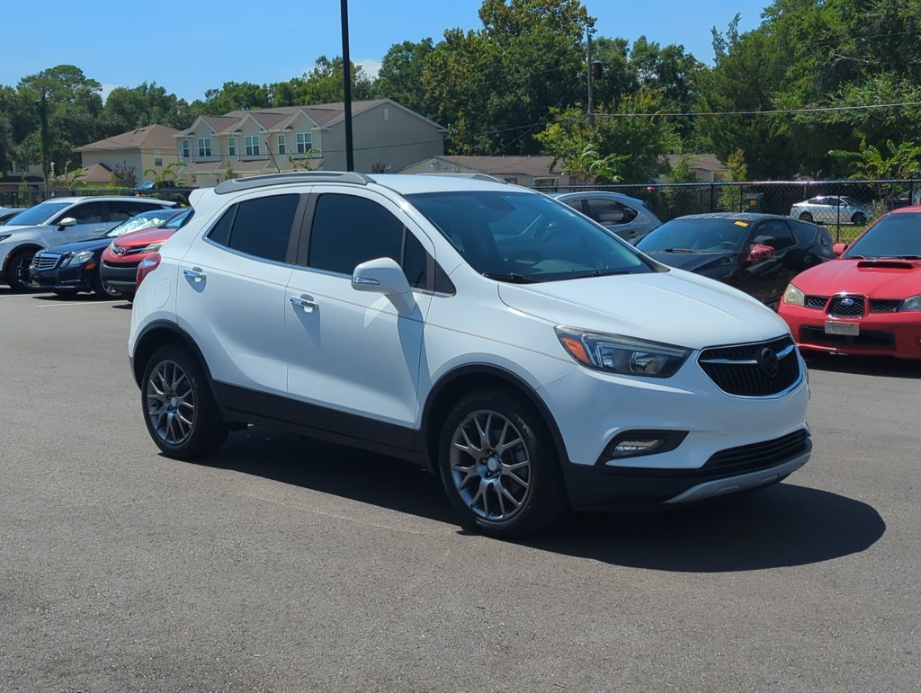 Used 2019 White Buick Sport Touring image 9