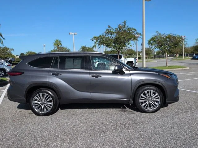 Used 2023 Gray Toyota Platinum image 3
