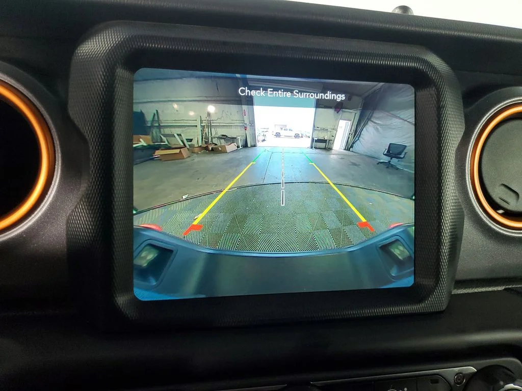 Used 2021 Blue Jeep Mojave image 23