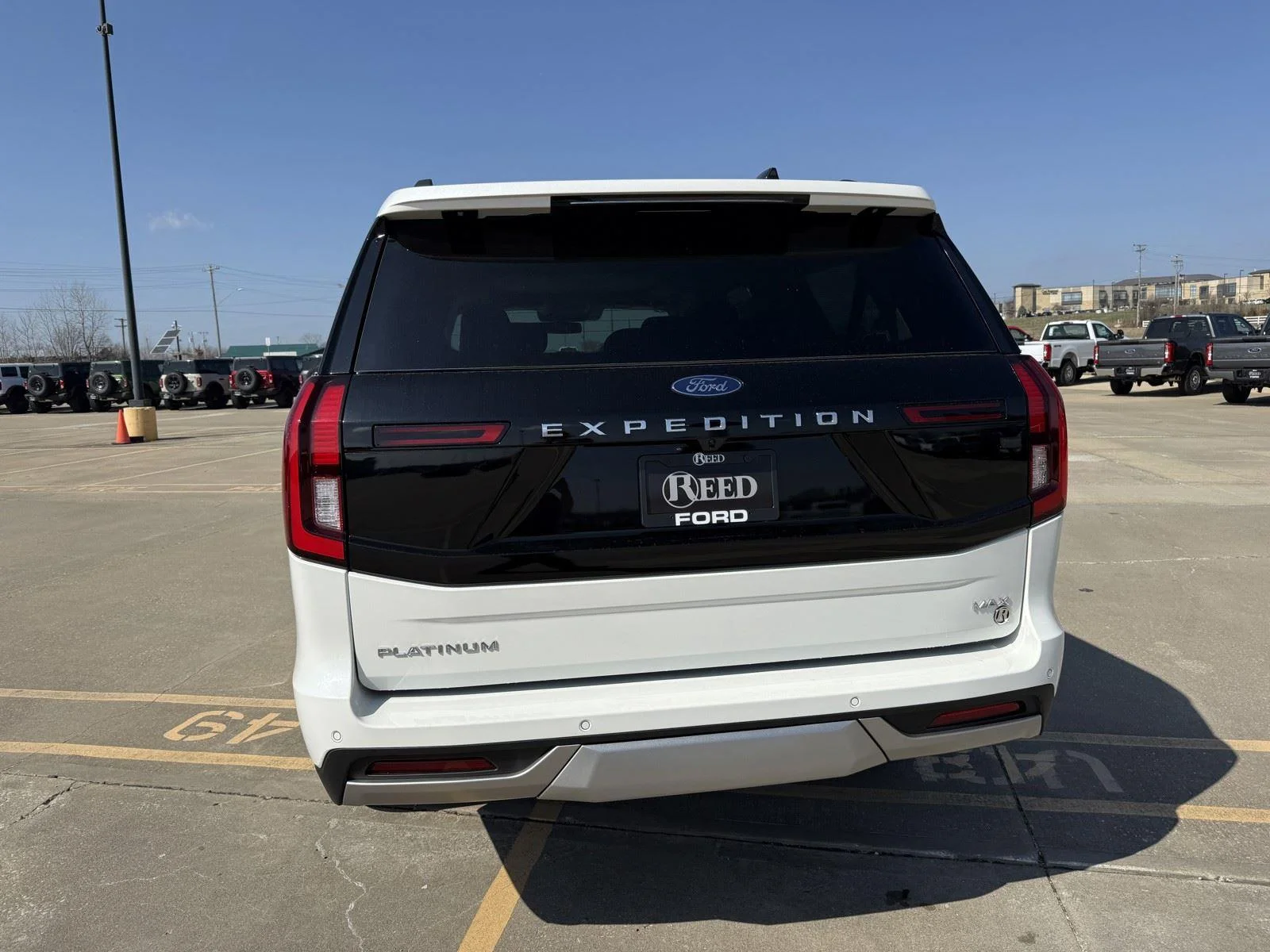 New 2026 Star White Metallic Tri-Coat Ford MAX Platinum® image 8