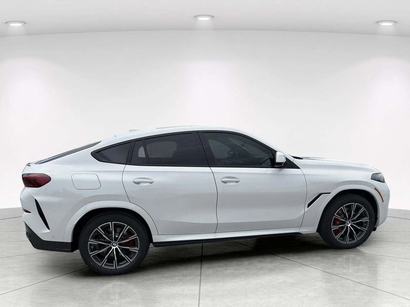 New 2027 Alpine White BMW xDrive40i image 3